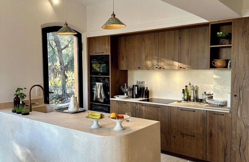 La Ciotat Villa | Villa Esden + Annexe | Sea view, swimming pool, absolute peace and quiet between countryside and coastline