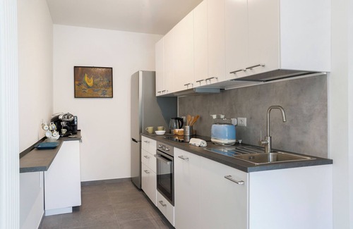 Carate Urio Apartamento | Villa Eugenia suite
