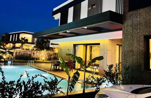 Kusadasi Villa | Villa Eva cratos