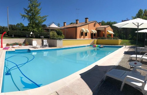 Giavera del Montello Cama Y Desayuno | Villa Fior di Robinia
