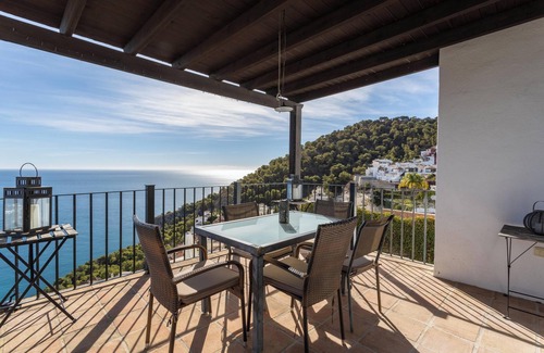 Almunecar Villa | Villa 'Five Star with Heavenly Views' con vistas al mar, Wi-Fi y aire acondicionado