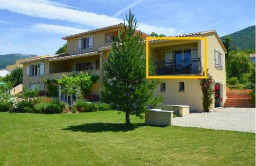 Montbrun-les-Bains Apartamento | Villa Fleury Appartement