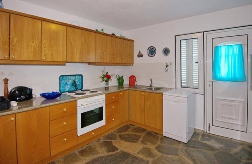 Marpounta Apartamento | Villa Flora Views exciting imaginations Apartment 1 Ground Floor