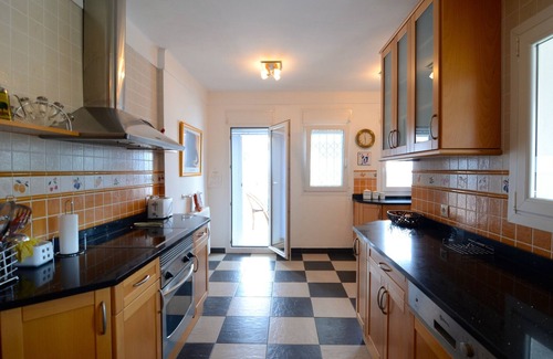Torroella de Montgri Villa | VILLA FLOROSA