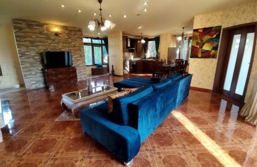Dunajska Streda Villa | Villa Flower Deluxe II