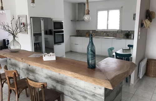 Alata Casa | Villa tranquila con piscina climatizada cerca de Ajaccio