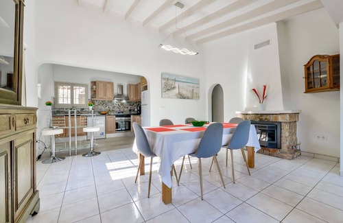 Benimeit Villa | Alquiler de villa en Moraira BENIALI para 6 pax con piscina privada.