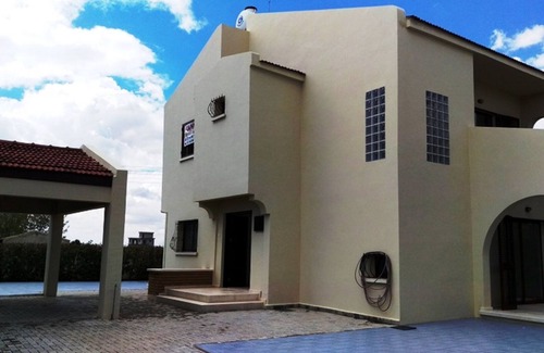Bahceler Villa | Villa en alquiler en el norte de Chipre, cerca de Long Beach, todas las instalaciones y tiendas locales