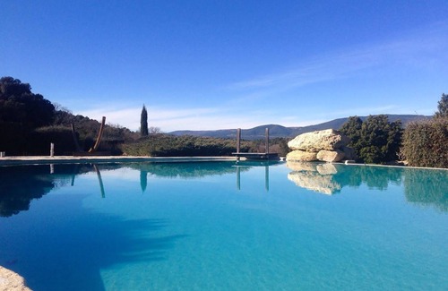 Ampus Villa | Villa en alquiler en bonita zona de var. Piscina infinita y mini golf