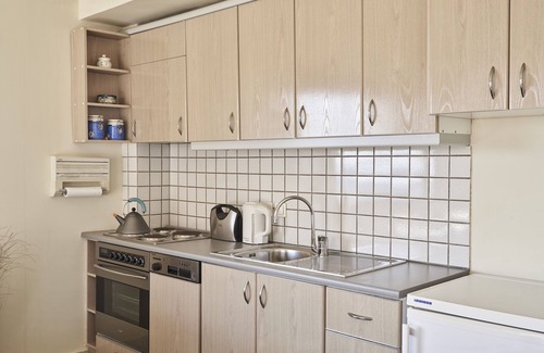 Thymari Villa | Villa para sus vacaciones sueño de la familia en las afueras de Atenas