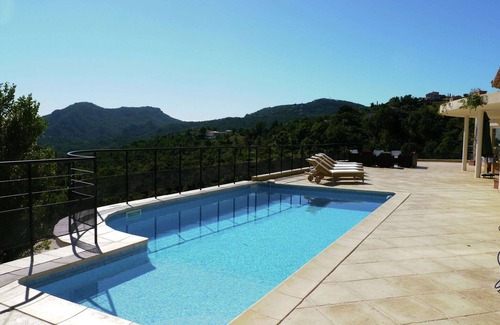 Les Adrets-de-l'Esterel Villa | Villa en Varl con Piscina y Vistas