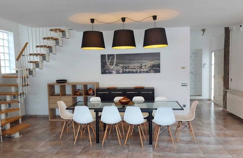 Canyelles Villa | Villa Franz beautiful house nearby from Sitges