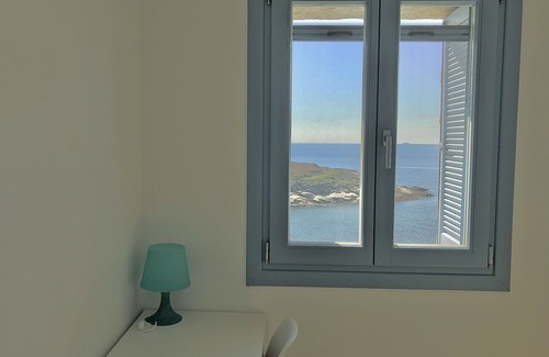 Koundouros Villa | Villa frente al mar 2 con piscina infinita