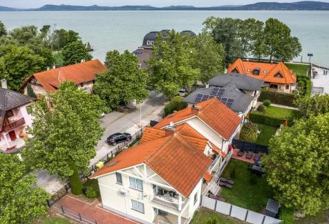 Balatonboglar Apartamento | Villa Gabriella - Vízparti