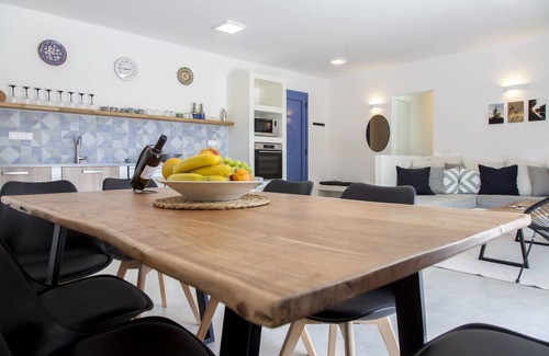 Mikros Gialos Villa | Villa con piscina privada cerca de la playa