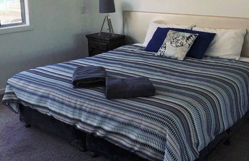 Surfers Paradise Villa | Villa Garfield: 4 habitaciones, capacidad para 8 personas