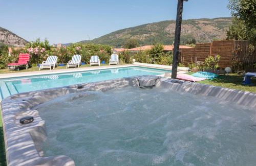 Foix Casa | Villa Georges