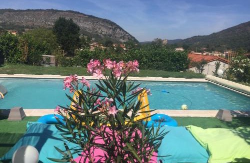 Foix Casa | Villa Georges