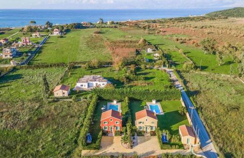 Almiros Beach Villa | Villa Gialetti