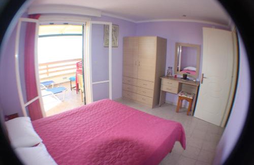 Agios Gordios Apartamento | Villa Gianitsi