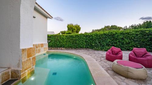 Rosa Marina Apartamento | Villa Giglio with Garden and Mini Pool by Rentbeat