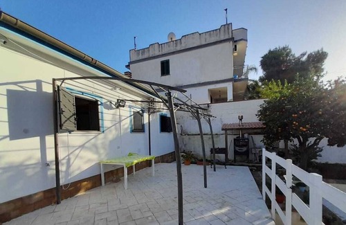 Gallina Villa | Villa "Giovanna a Due Passi dal Mare" con vistas a la montaña, jardín y Wi-Fi