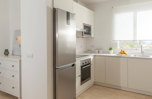 Benalup-Casas Vieja Casa | Villa 'Girasol' con piscina, jardín y Wi-Fi