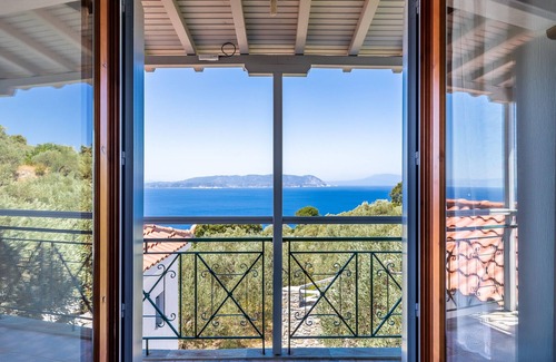 Glossa Villa | Villa Glikeria, W / piscina, preciosas vistas al mar y cerca de todo