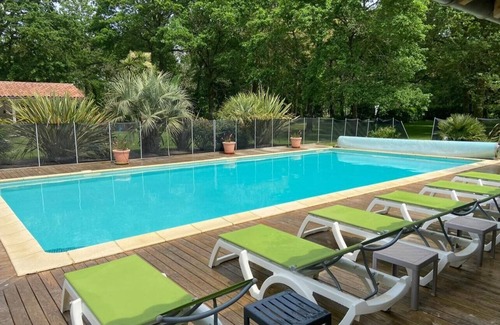 Azur Villa | Villa Glorieux Azur, sleeps 12 to 24, near the ocean with heated pool