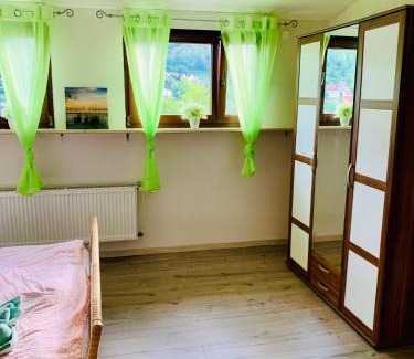 Calw Casa | Villa Goncalves, Komplette Wohnung mit Parkplatz und Wallbox vor der Tür