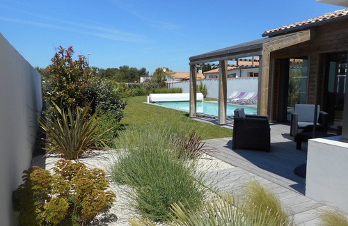 Rivedoux-Plage Villa | Nuevo Penthouse Villa con piscina privada 8 personas