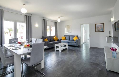 La Canuta Villa | Villa Guadalete by Interhome