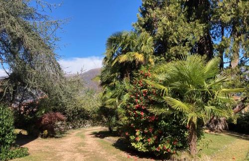 Porto Valtravaglia Villa | Villa Gulia - Vista Verde & Vista Bella