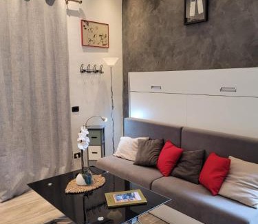 Cannes City Centre Apartamento | Villa Gustave, studio confort avec balcon Centre Cannes