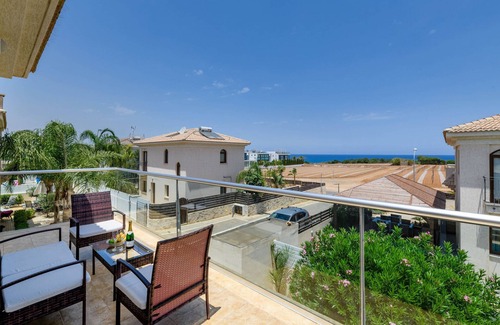 Kapparis Villa | Villa Hannah - Private Pool Retreat