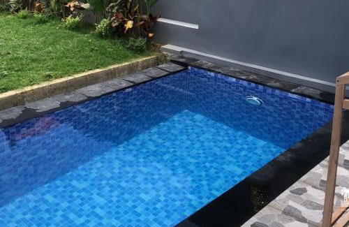 Sawan Casa | Villa HBNR Two-Bedroom Tiny House with Private Pool in Bali
