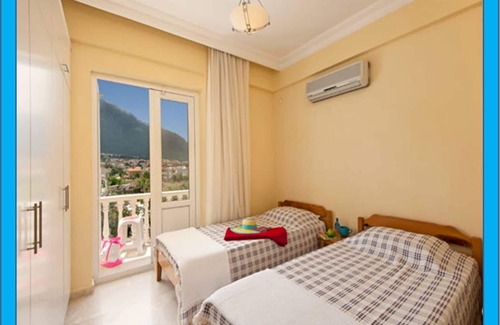 Oludeniz Villa | Villa Helena - Una magnífica villa independiente con vista al atardecer y piscina privada
