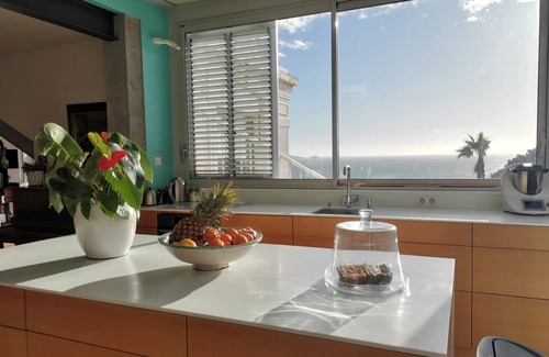 Bompard Villa | VILLA HELIOS- sea view, terrace, garden, swimming pool, parking