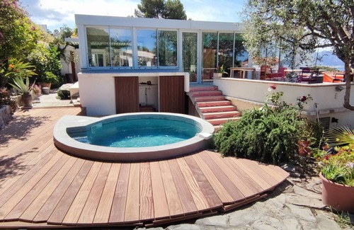 Bompard Villa | VILLA HELIOS- sea view, terrace, garden, swimming pool, parking