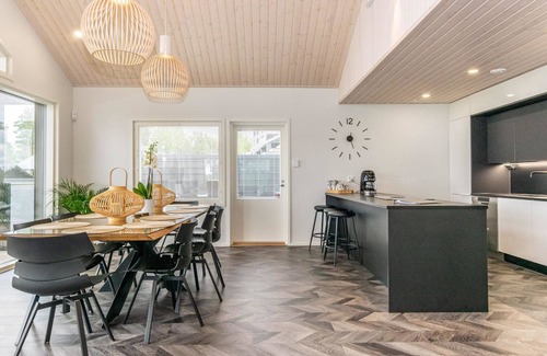Jamsa Casa | Villa hill magia by Interhome