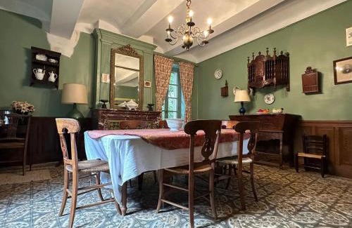 Berrias-et-Casteljau Villa | Villa historique à Berrias-et-Casteljau, 350 m² avec piscine privée