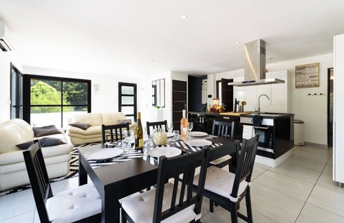 La Valsiere Villa | Villa T5 4 estrellas - contemporáneo en Montpellier con piscina