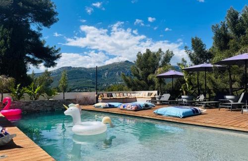 Toulon Casa | VILLA HOLISTIKA : BED AND BREAKFAST/POOL/AIR CONDITIONING/MONT FARON TOULON