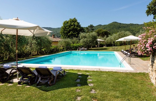 Lucolena Apartamento | Villa il Castellaccio # 2 Chianti, apartamento en Toscana con piscinas