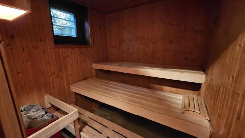 Aesch Casa | Villa im Kulturgarten mit Sauna