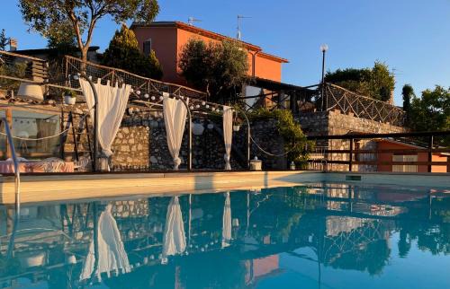 Montelirossi Casa | Villa immersa nel verde