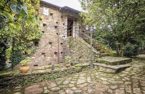 Castropol Casa | Villa en Asturias con cine |Pool|BBQ|14 Pax|Juegos, IR Property Management