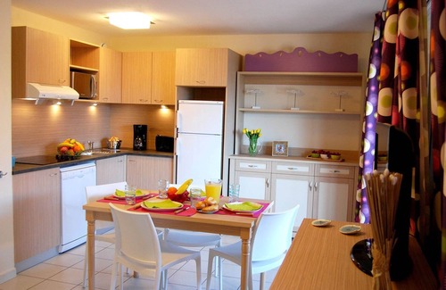 Saint-Cyprien Plage Apartamento | Cómodo apartamento con terraza