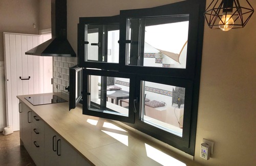 Fuengirola Villa | VILLA IN FUENGIROLA CENTER. NEW LUXURY POOL !