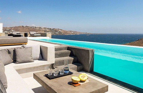 Ornos Villa | Villa en Glyfada con 6 habitaciones, capacidad 12